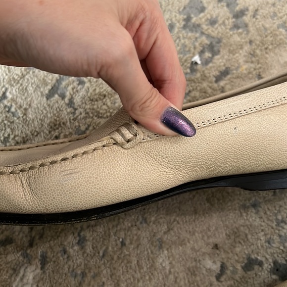 Tod’s beige leather square toed driving loafers size 37.5 - Picture 4 of 8